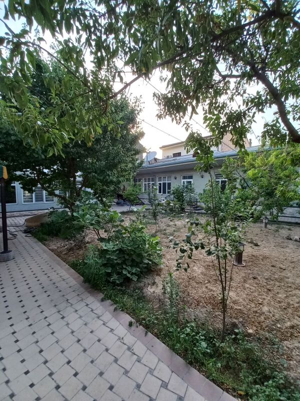 Rakat Mahalla masjid korzinka yaqinida 6.22-sotok 9-hona Uchaska