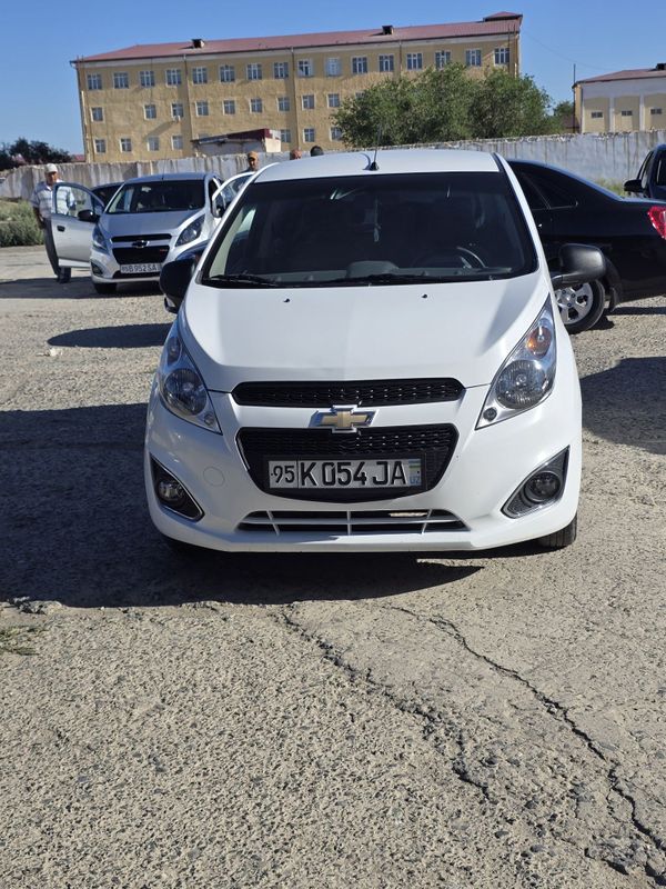 Chevrolet spark. Chevrolet spark.