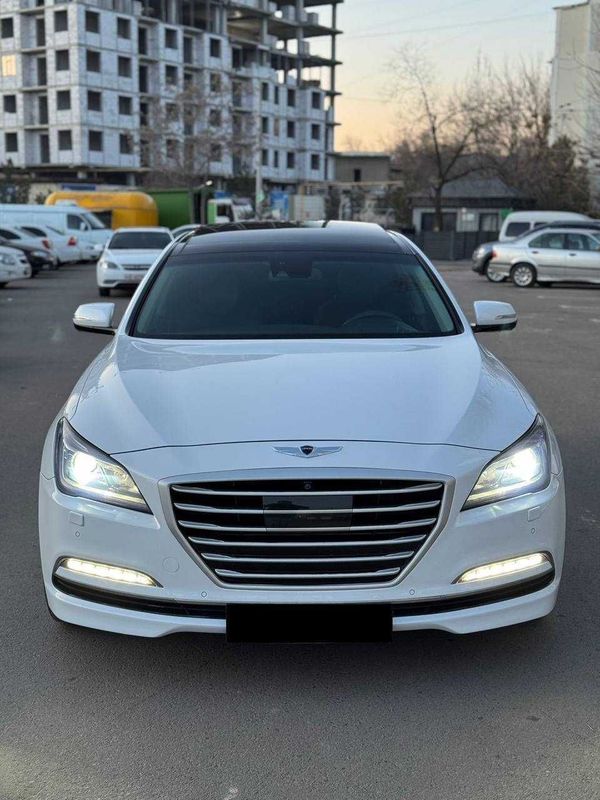 Hyundai Genesis 3.8 AT продаётся