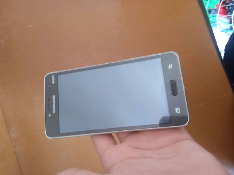 sotiladi telefon sotiladi telefon