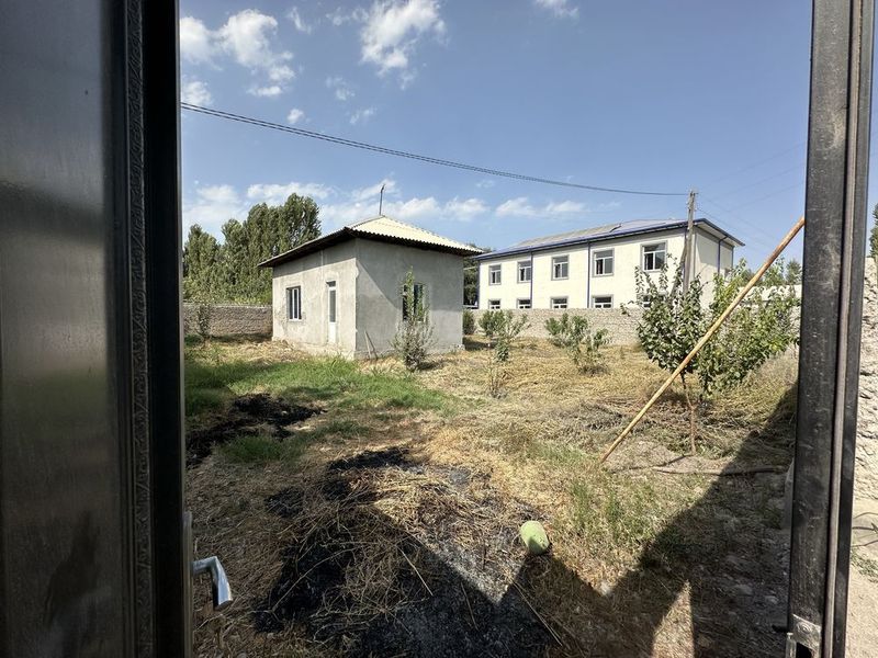 Уй сотилади йер майдони 6 сотх