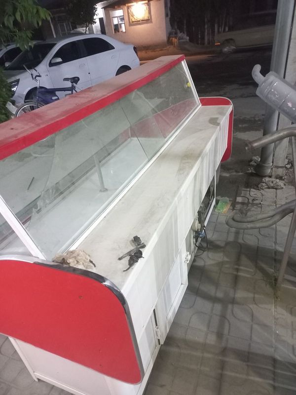Xalodilnik Vitrina Xalodilnik Vitrina
