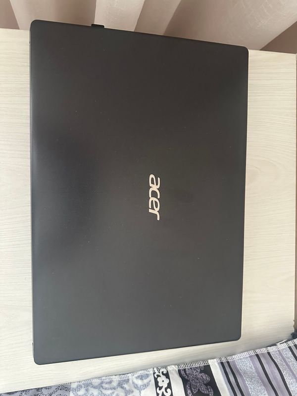 Acer Aspire 3