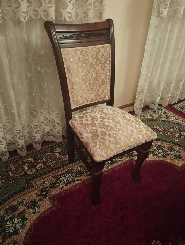 Stol stul yonĝoq sifati zőr Stol stul yonĝoq sifati zőr