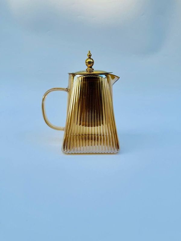 yod piramida chaynik 950ML yod piramida chaynik 950ML
