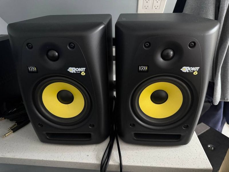 KRK Rokit 6 g2 America KRK Rokit 6 g2 America