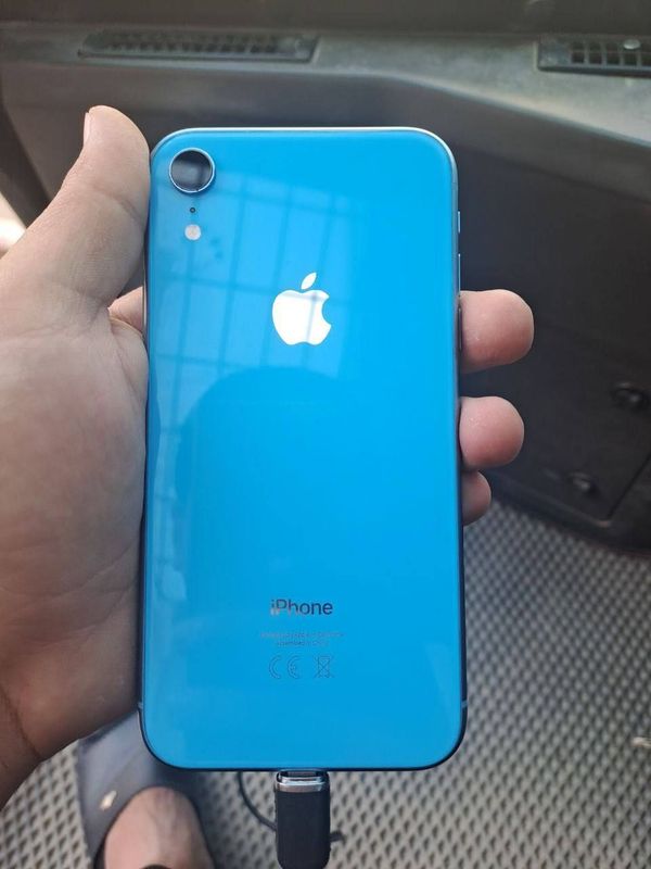Iphone Xr srochna sotiladi Iphone Xr srochna sotiladi