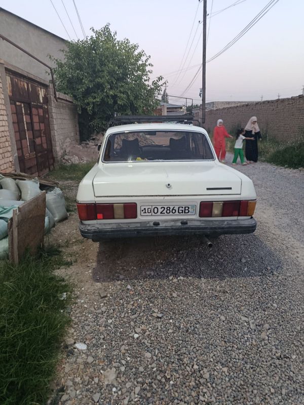 Volga gaz 31029 sotiladi Volga gaz 31029 sotiladi