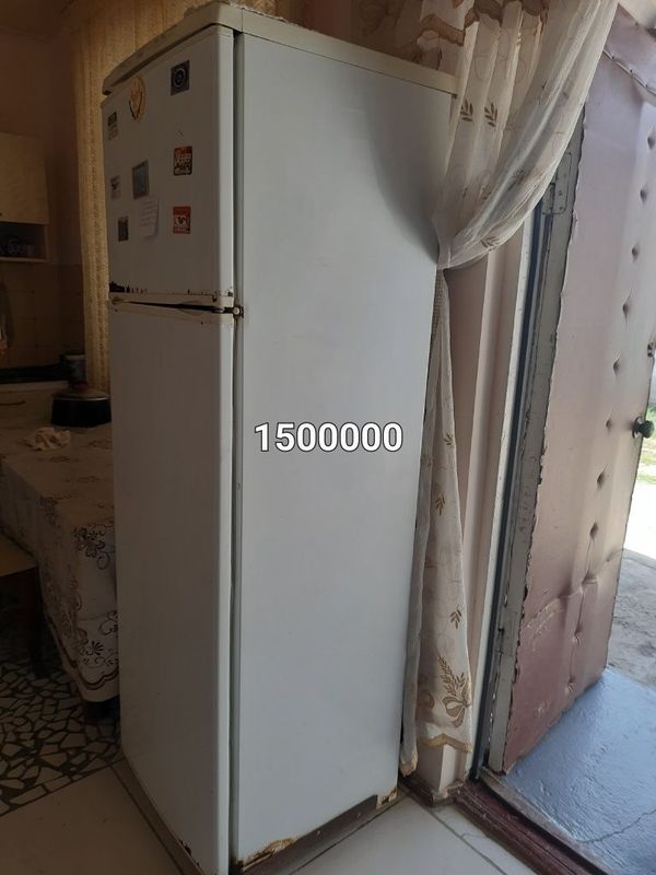 Прадам халадиник Прадам халадиник