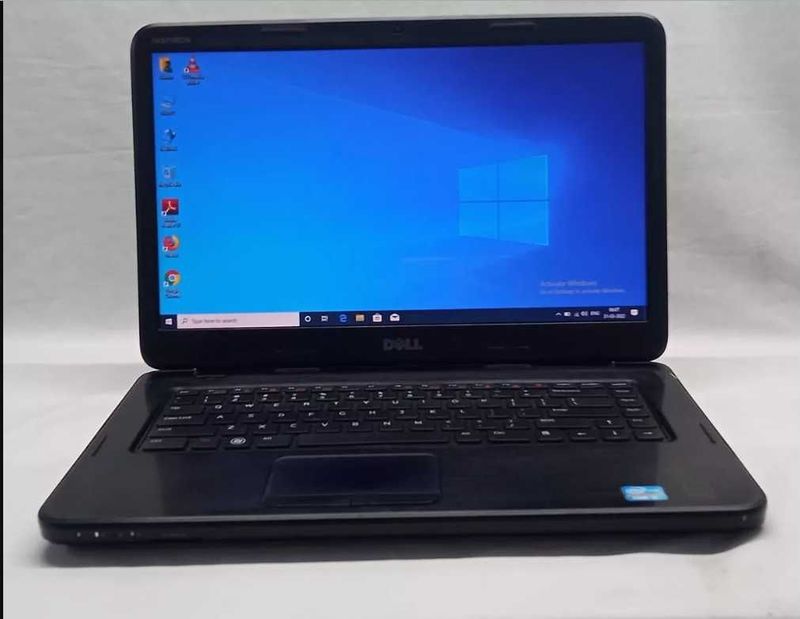 Dell Inspiron i3 ноутбук Dell Inspiron i3 ноутбук