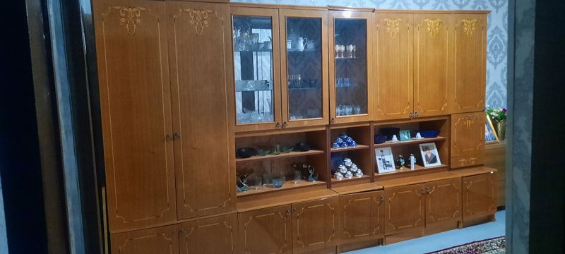 Мебель и всё другое в отличном состоянии Мебель и всё другое в отличном состоянии