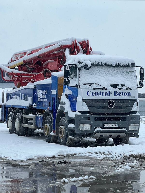 Автобетононасос Mercedes Benc Putzmeister 47.5 м Автобетононасос Mercedes Benc Putzmeister 47.5 м