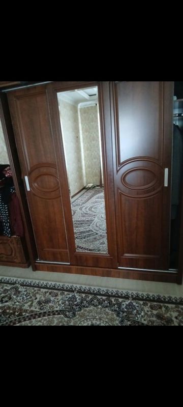 Шифонер купе состаяна отличная Шифонер купе состаяна отличная