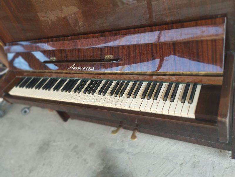 Pianino Лакомка.