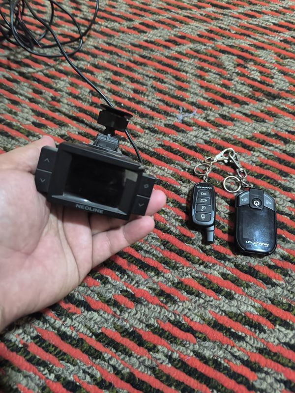Antiradar neonline vs megicar 909 srochna sotiladi Antiradar neonline vs megicar 909 srochna sotiladi