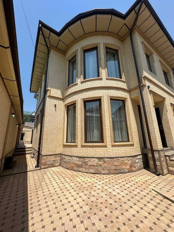 Максим Горький Ул, Олтинтепа Никитина дом 3,5 соток 333м2 Максим Горький Ул, Олтинтепа Никитина дом 3,5 соток 333м2