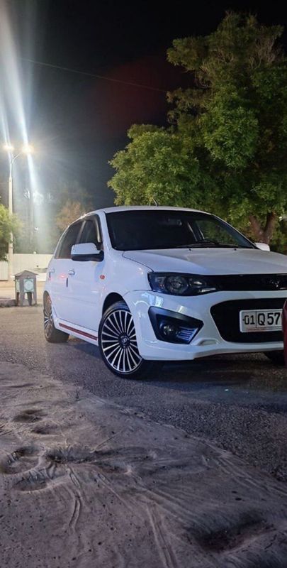 Lada Kalina 2 sport sotiladi yoki obmen qilaman. 2015,119000km yurgan