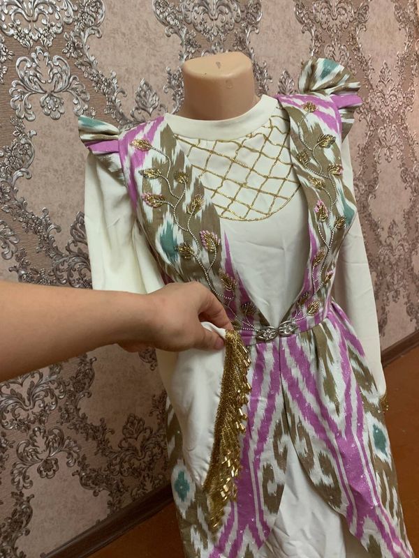 Koylakni men kiyganman 3 marta buda Arzonga beraman Koylakni men kiyganman 3 marta buda Arzonga beraman