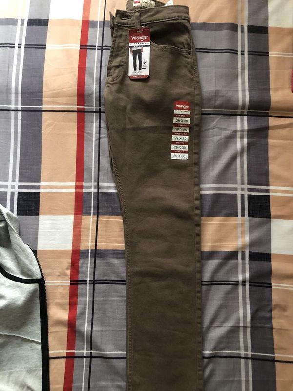 Брюки Wrangler привезён с америки