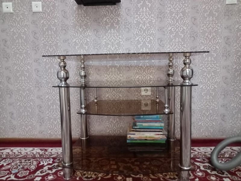 Podstavka televizor uchun Podstavka televizor uchun