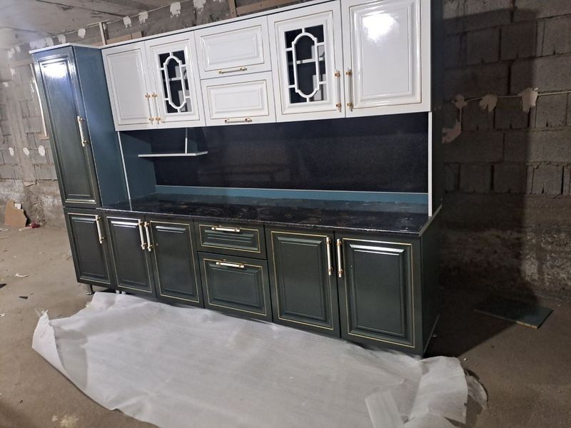 Kuxiniy Mebel 2.80 Kuxiniy Mebel 2.80