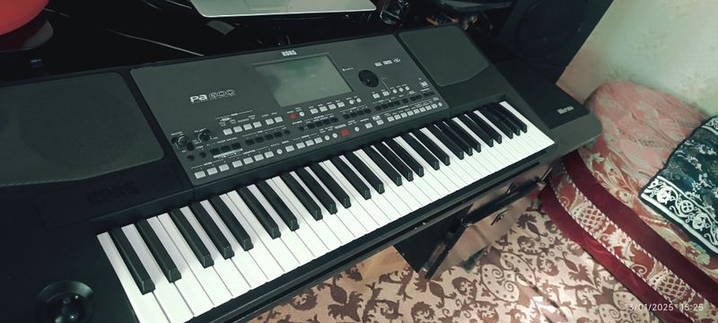 Korg pa600 sotiladi 800$ kelishimiz chexoli bor