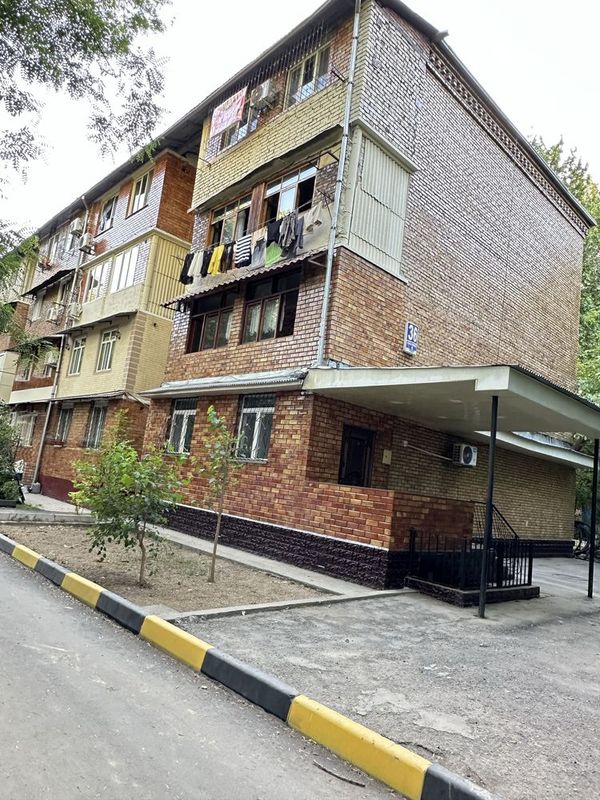 Продажа квартиру 3-х комнатную на Чиланзар-5 Продажа квартиру 3-х комнатную на Чиланзар-5