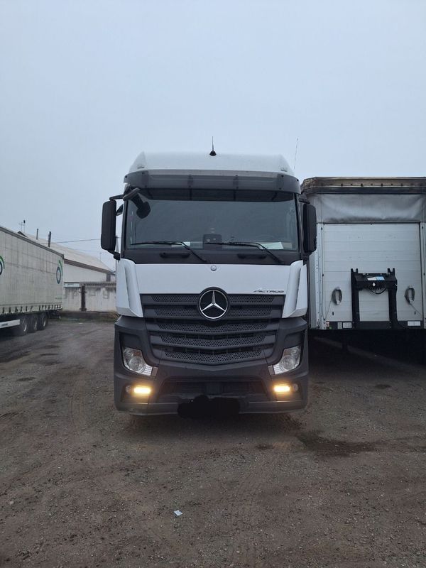 Mercedes Actros + KRONE прицеп Сотилади