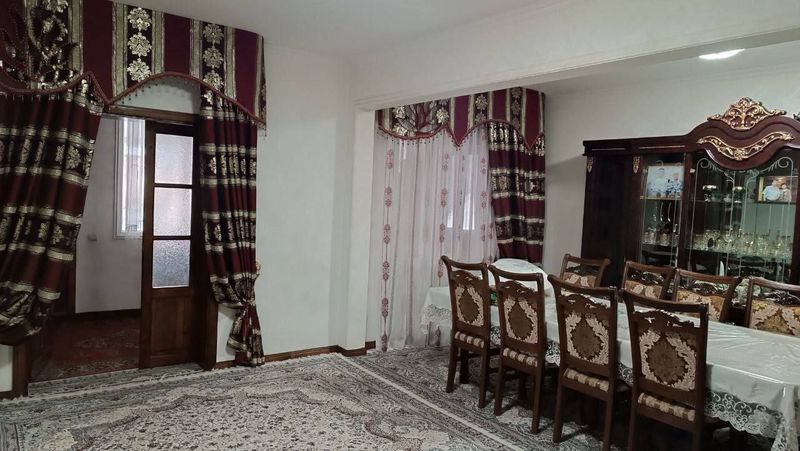 Tezda sotiladi 5/1/5 Yunusobod 14 . Balkon 2x9 Tezda sotiladi 5/1/5 Yunusobod 14 . Balkon 2x9