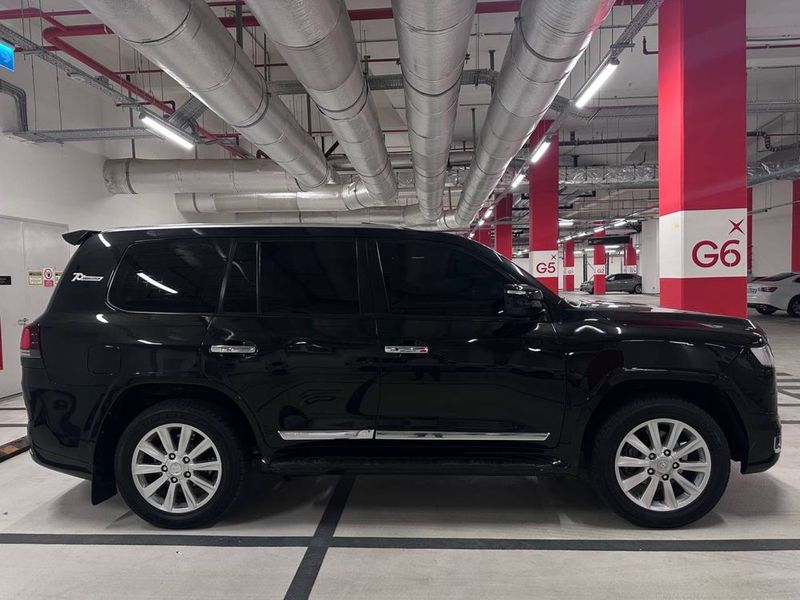 Toyota Land Cruiser Restyling Toyota Land Cruiser Restyling