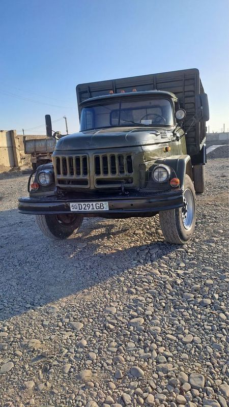 Zil 131 sotiladi Zil 131 sotiladi