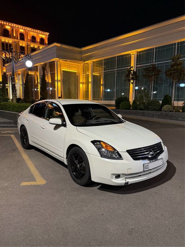 Srochno pul zaril Altima 2008 yil 2.5 mator Avtomat