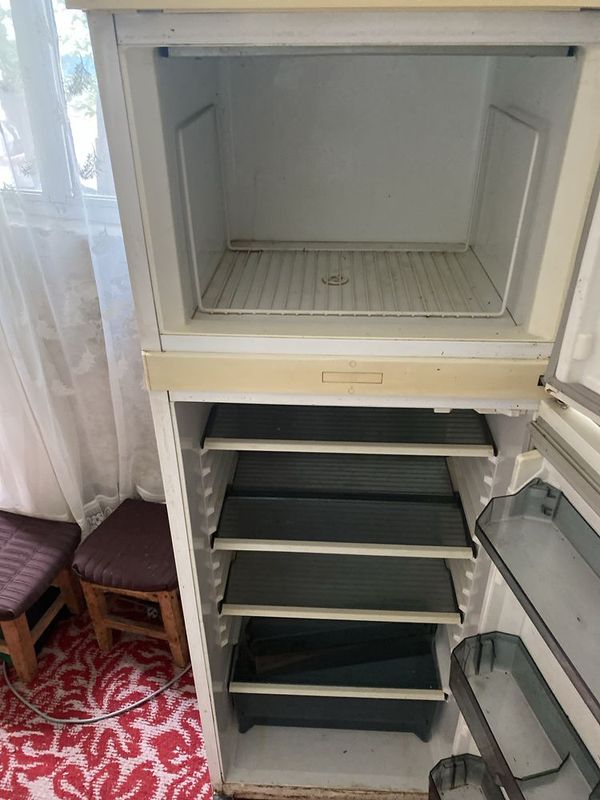 Холодильник Холодильник
