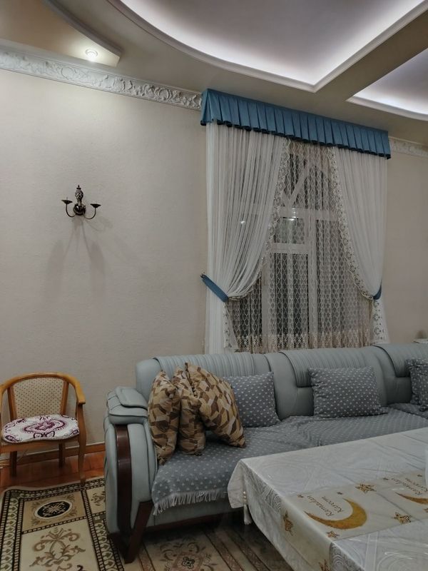 Pardalar ustanovkalari bilan kafolatli Pardalar ustanovkalari bilan kafolatli
