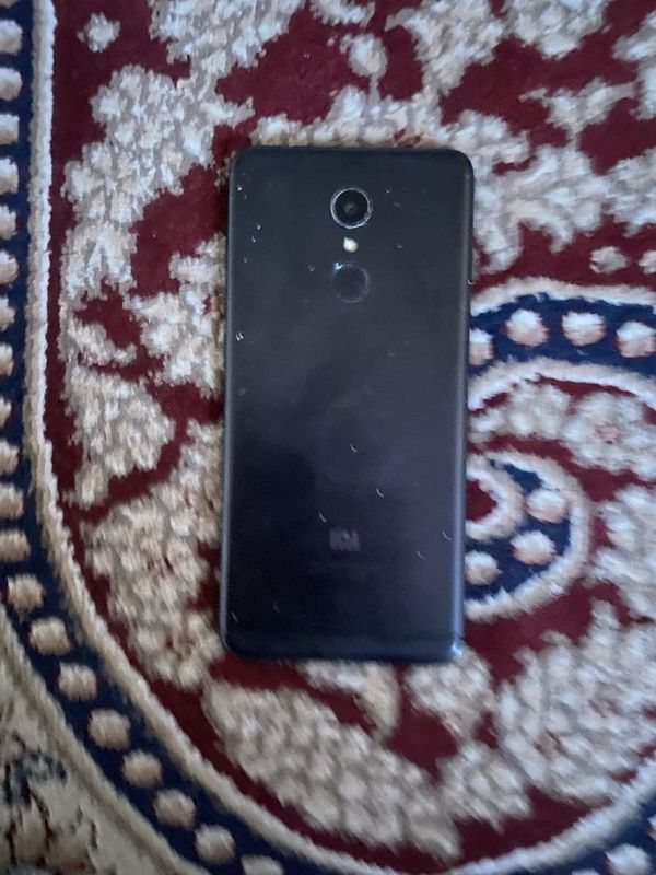 Redmi 5 16gb idial