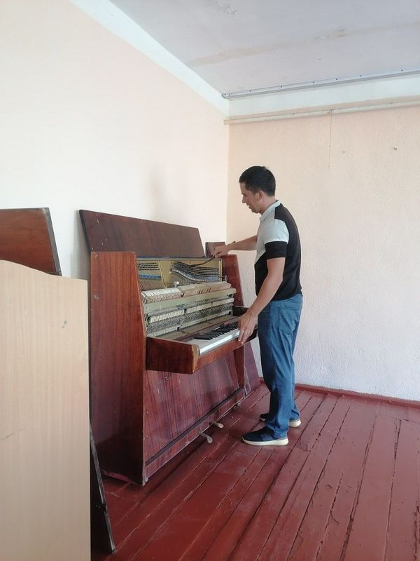 Pianino sozlash xizmati. 200 ming soʻm Toshkent viloyat va shaharda. Pianino sozlash xizmati. 200 ming soʻm Toshkent viloyat va shaharda.