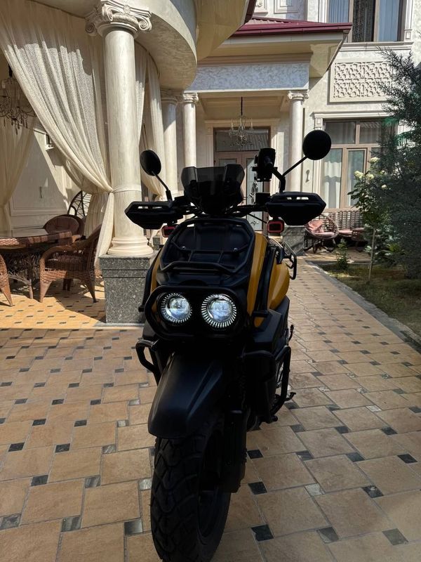 Skuter tank yangi 3000 prabeg 700 $ Skuter tank yangi 3000 prabeg 700 $