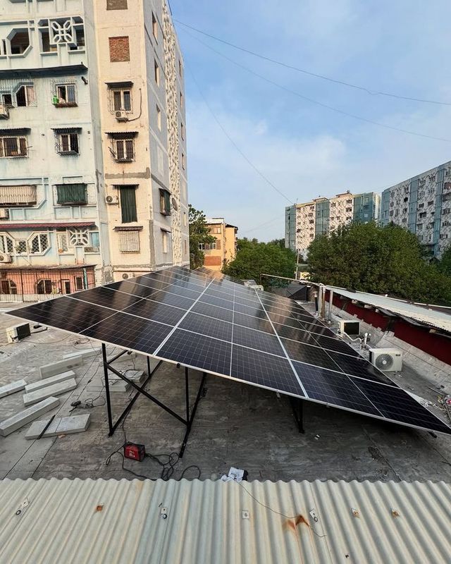Quyosh panellari Солнечний панел Quyosh panellari Солнечний панел