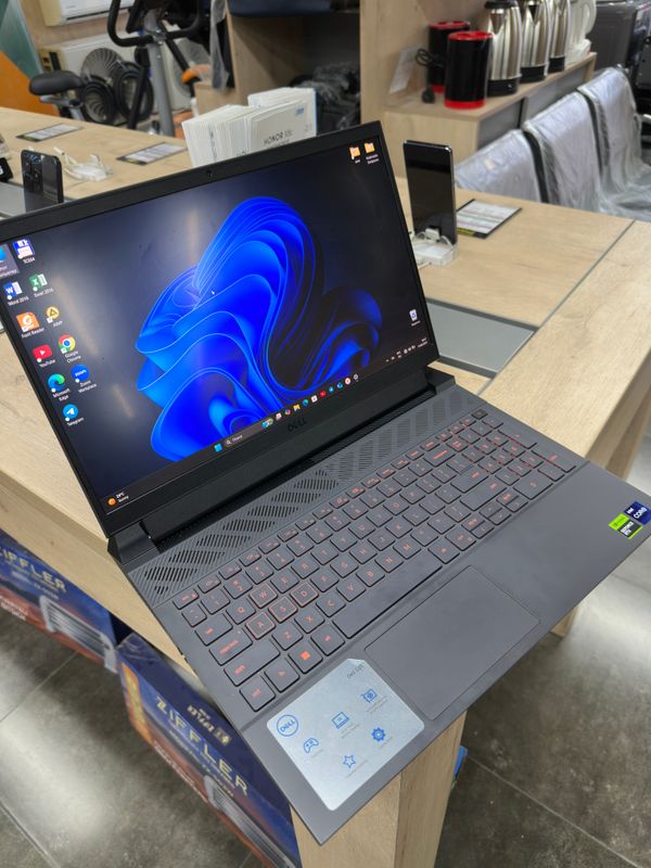 Dell G15 15.6” 32/2048GB i9-13 RTX4060 Dell G15 15.6” 32/2048GB i9-13 RTX4060