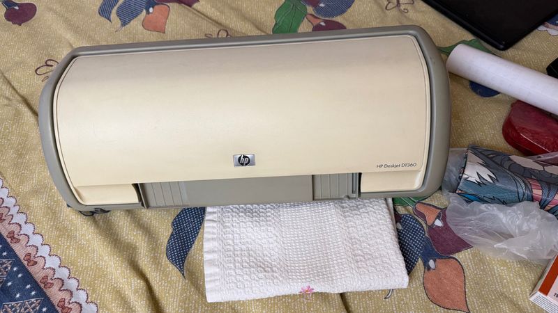 Принтер HP Deskjet D1360 Принтер HP Deskjet D1360