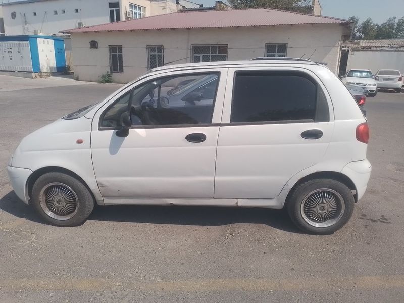 Srocniy Matiz sotiladi Srocniy Matiz sotiladi