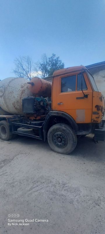 Продаётся Камаз бетоносмеситель Продаётся Камаз бетоносмеситель