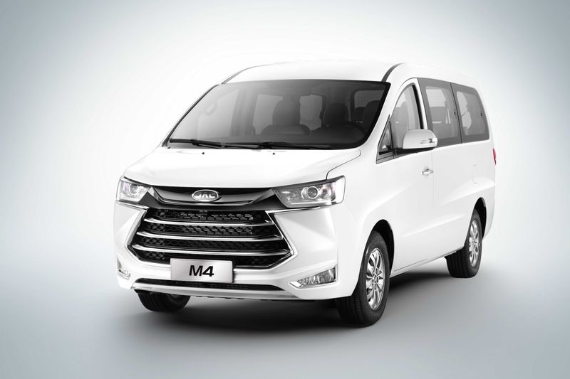 JAC M4 Люкс (9 местный)