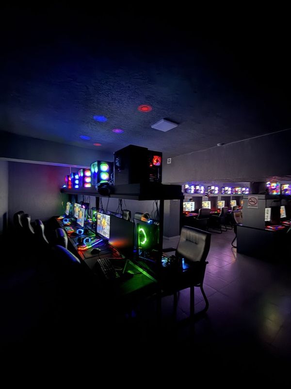 Продается компьютерный клуб (Game club) в очень удобной локации Продается компьютерный клуб (Game club) в очень удобной локации