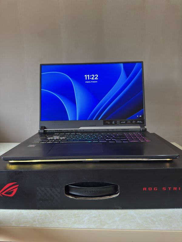 Asus Rog Strix G713 Asus Rog Strix G713