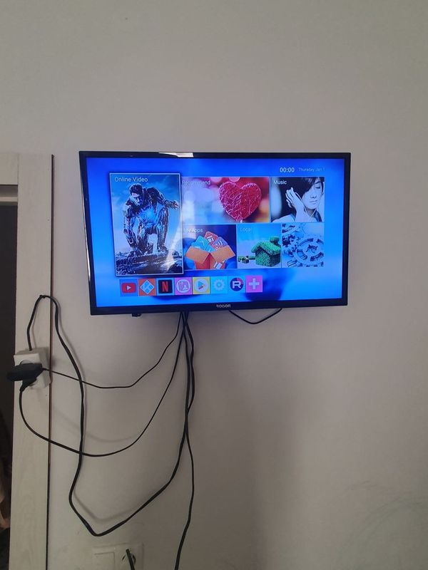 televizor sotiladi 32 smart qilingan televizor sotiladi 32 smart qilingan