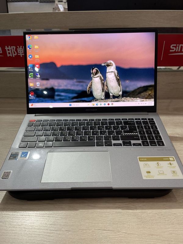 Asus Vivobook 2.8K oled Asus Vivobook 2.8K oled