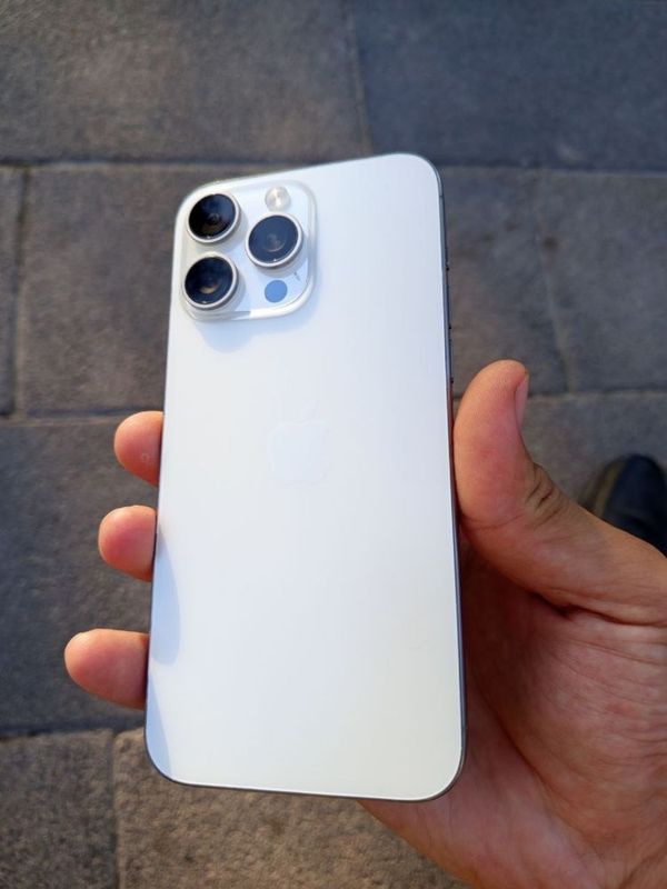 Iphone 15 pro max VN/A Iphone 15 pro max VN/A