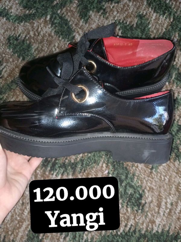 ayollar oyoq kiyimi ayollar oyoq kiyimi