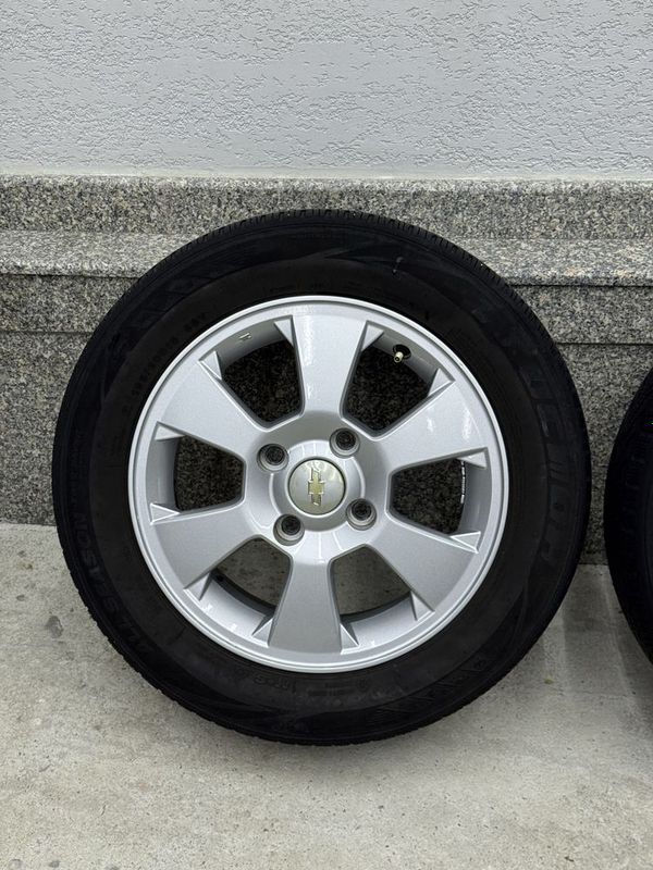 Gentra diska sotiladi rodnoy 195/60/R15 32ming yurgan Gentra diska sotiladi rodnoy 195/60/R15 32ming yurgan